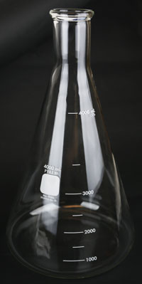 4000 ml Erlenmeyer:Pyrex Flask (1)