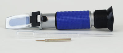 Refractometer:0-32% Brix (1)