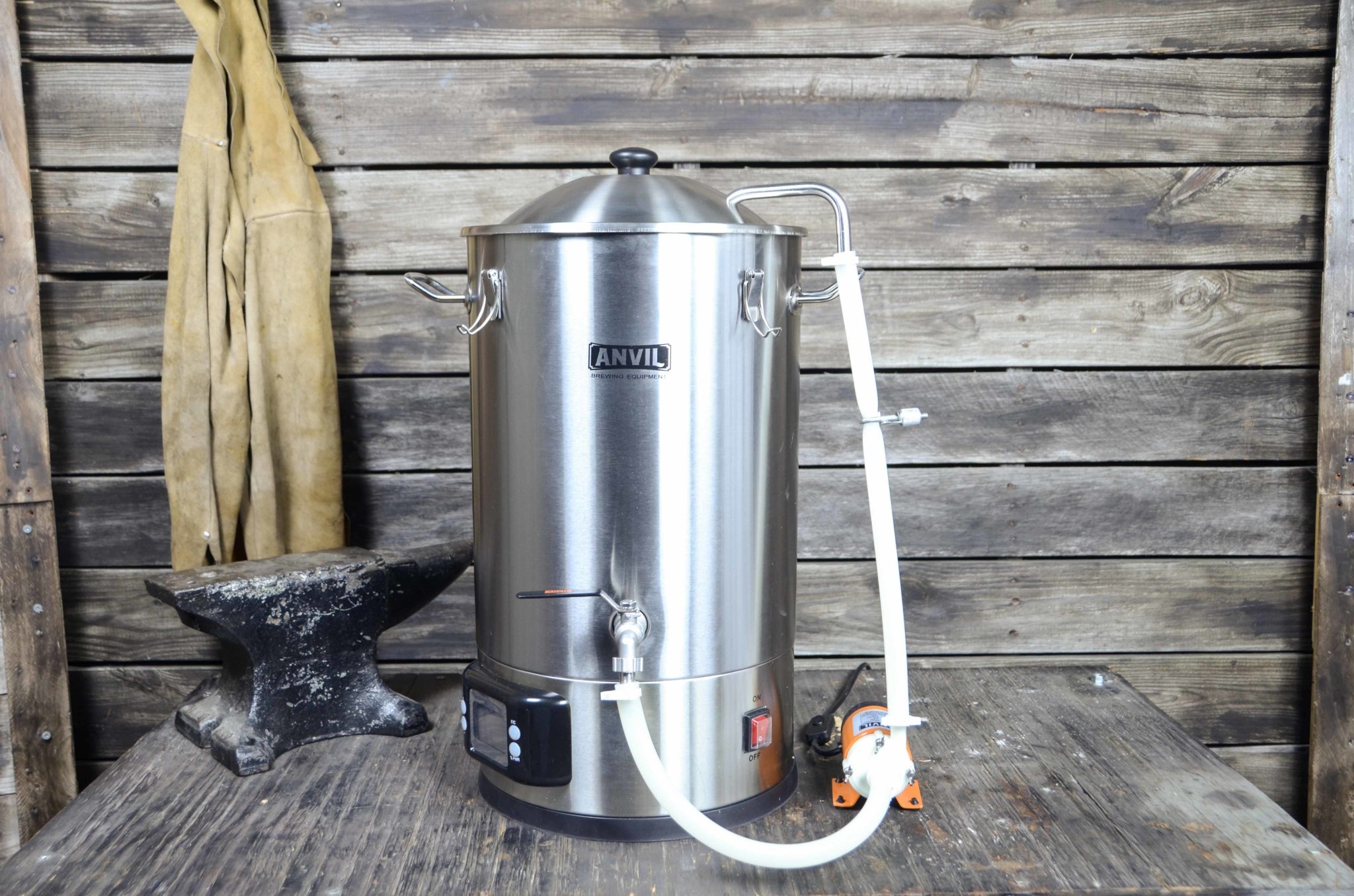 The Anvil Foundry 6.5 All in One With Recirculation Pump